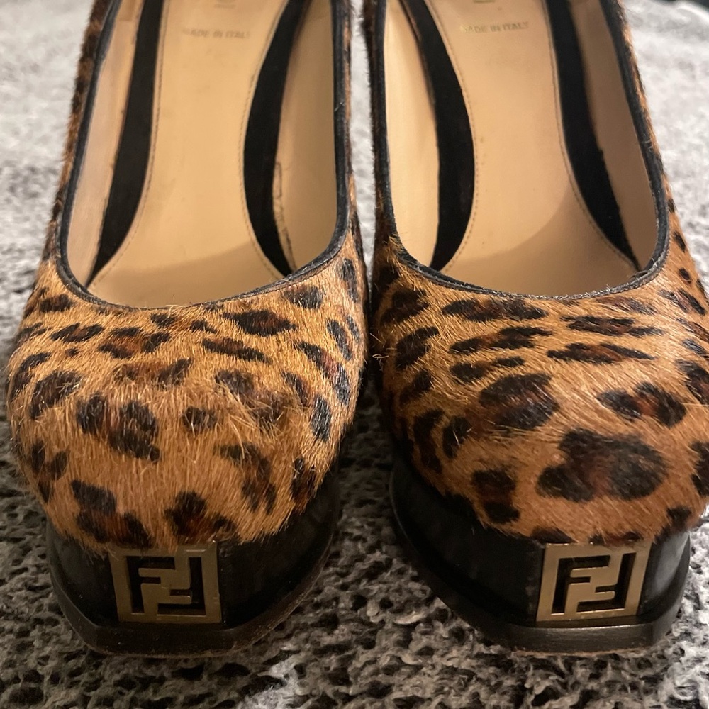 Fendi Brown Leopard Print Calf Hair Heels - Picture 6 of 7